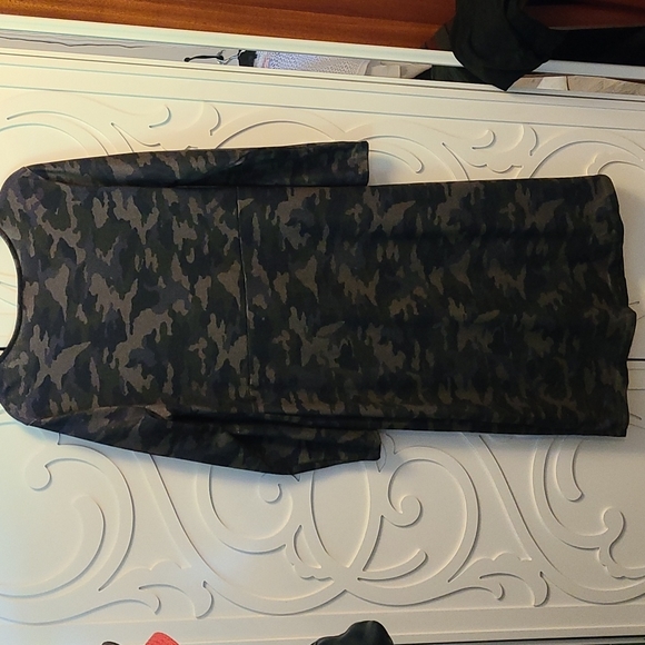 Camo Dress with Knot Detail - 1X - Picture 6 of 6